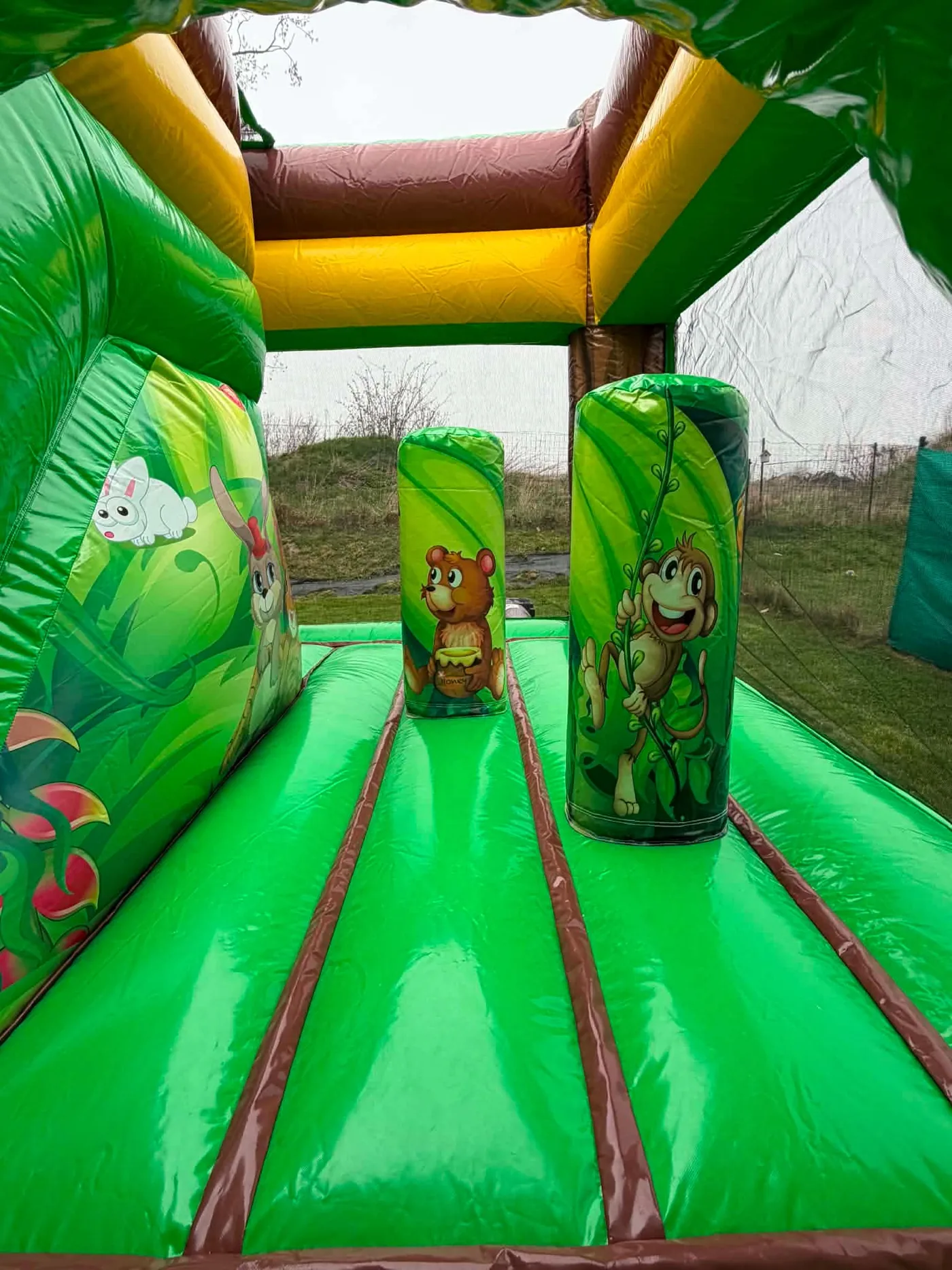 Parcours intérieur du château Jungle